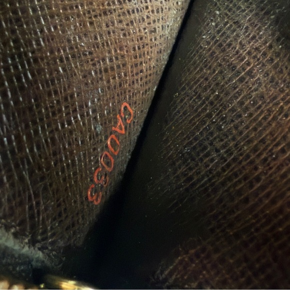 Louis Vuitton Portefeuille Sarah Damier Wallet Ebene Brown | Women’s | Used | - Picture 15 of 15